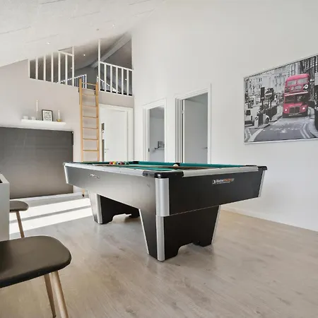 Stunning In With Sauna *