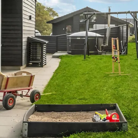 Holiday home Stunning In With Sauna
